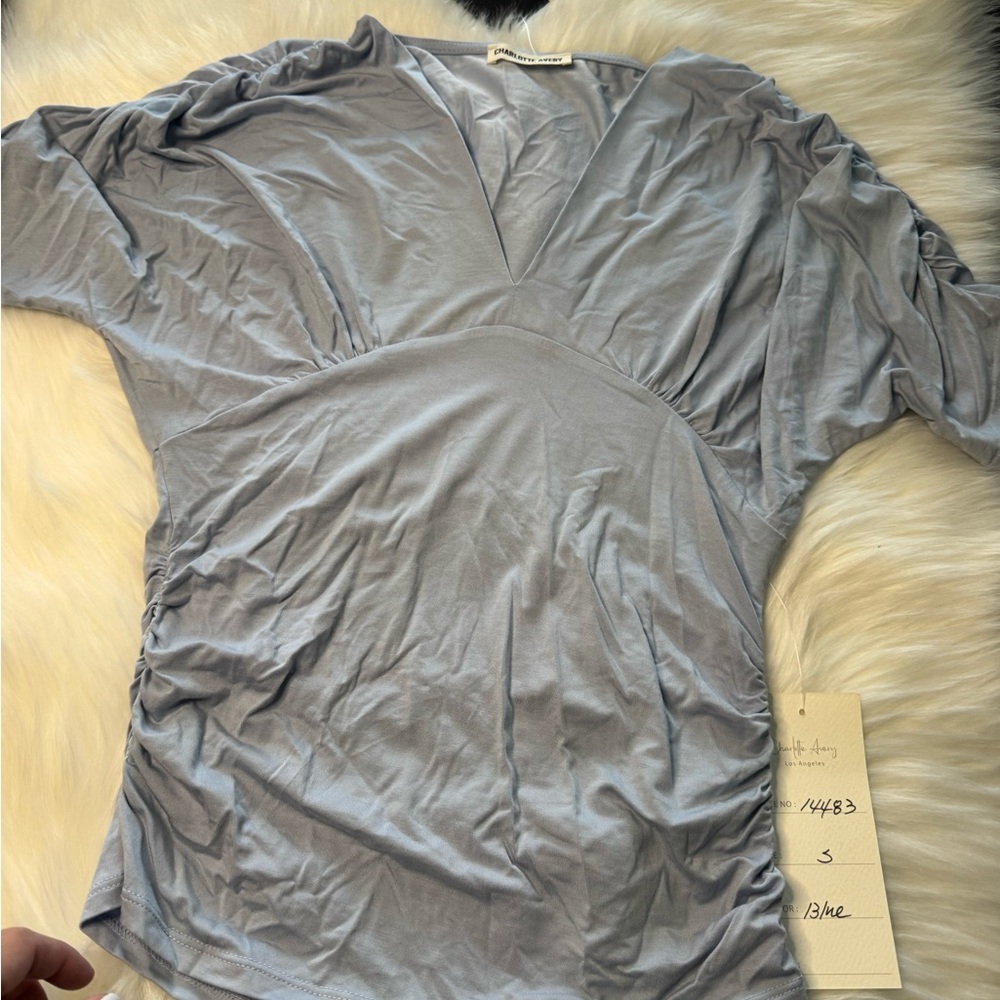 Gray Ruched Relaxed Blouse - Picture 4 of 6